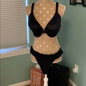 38DD AMBRIELLE bra and XL panties